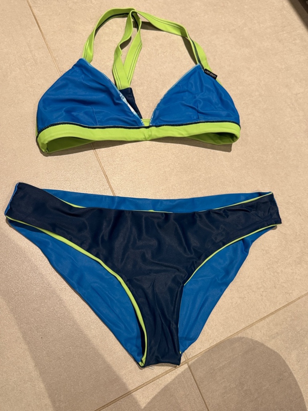 WAVE LIFE MAHI mahi reversible bikini set top and bottom